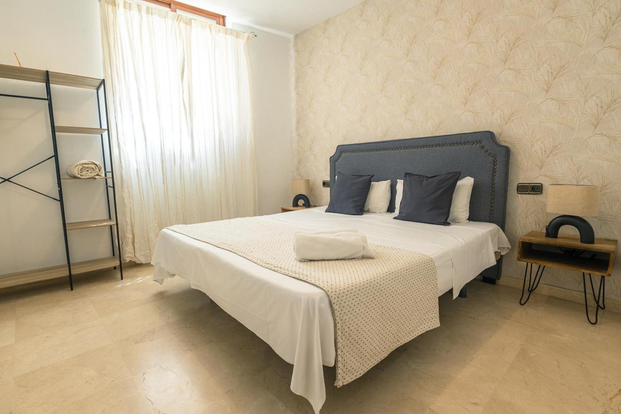 Grande Apartamento Familiar Sevilla Eksteriør bilde