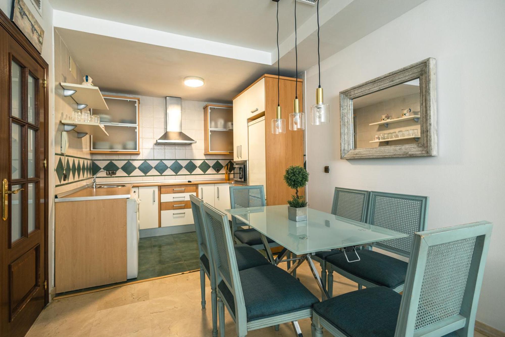 Grande Apartamento Familiar Sevilla Eksteriør bilde