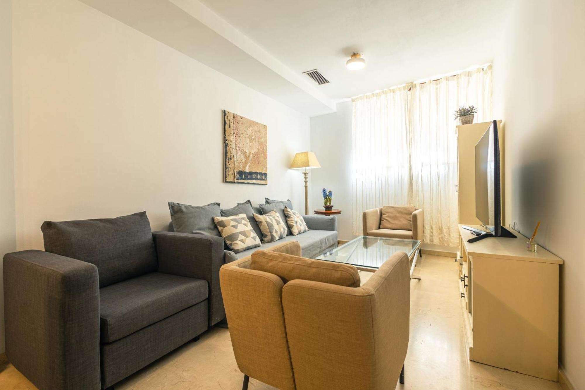 Grande Apartamento Familiar Sevilla Eksteriør bilde