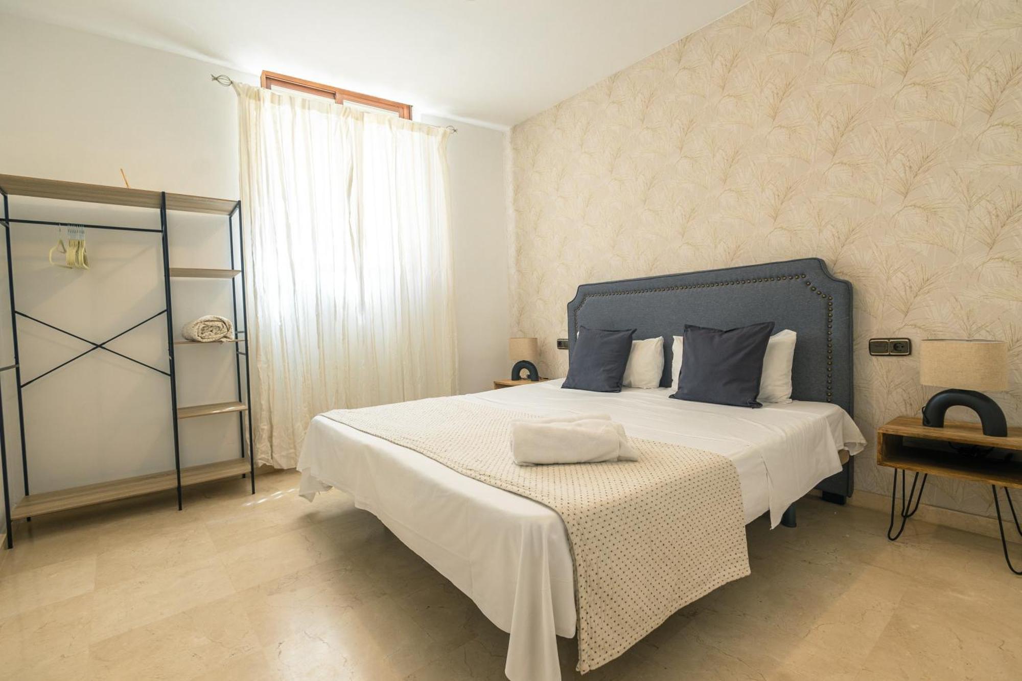 Grande Apartamento Familiar Sevilla Eksteriør bilde